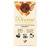 Divine fehércsokoládé szívek ropogós eperdarabokkal 80g image Divine fehércsokoládé szívek ropogós eperdarabokkal 80g