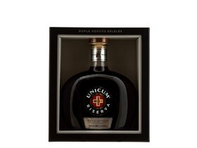 Zwack Unicum Riserva 0,7l PDD image Zwack Unicum Riserva 0,7l PDD