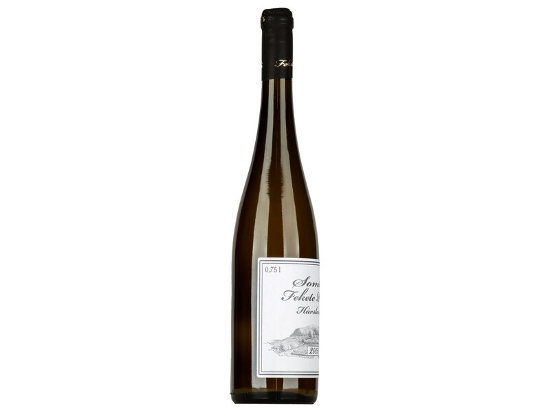 Fekete Hárslevelű 2015 0,75l
