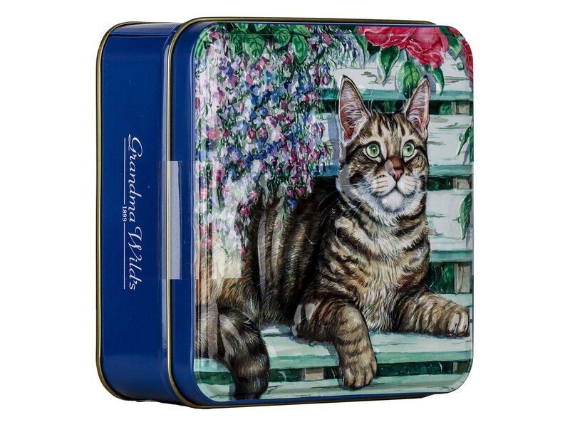 Gwilds Embossed Tabby Cat on a Garden Bench 100g
