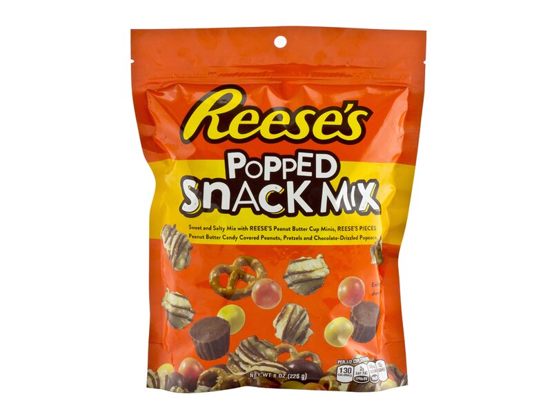 Reese's Popped Snack Mix 226g