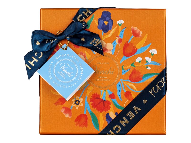 Venchi csokoládéválogatás Virágos 156g